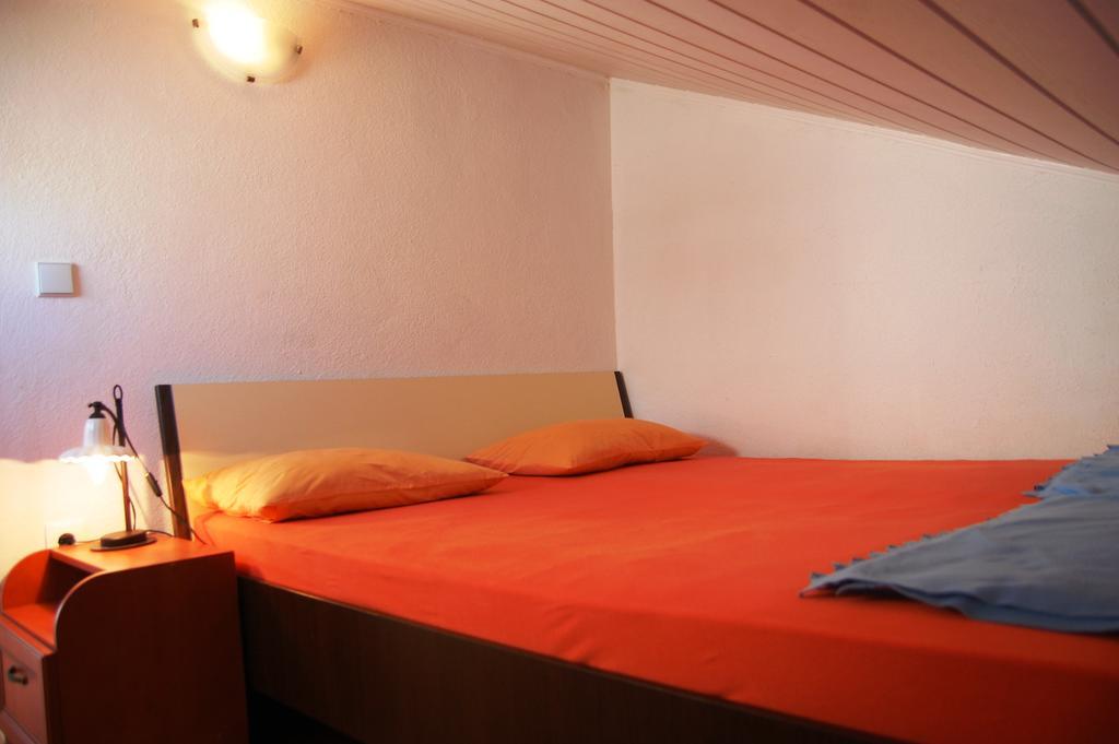 Apartments Setka Krk Town Quarto foto