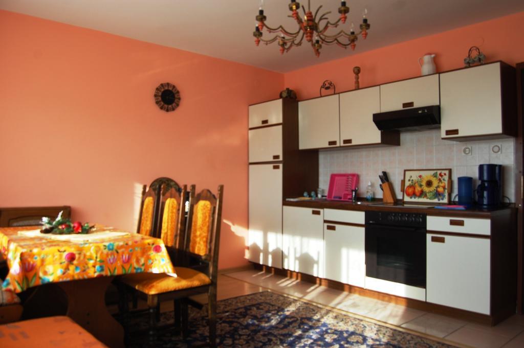 Apartments Setka Krk Town Quarto foto